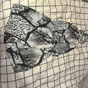 Jumper, US size 2, Preetylittlething